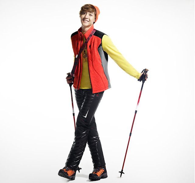 1-CENTER_POLE.jpg 1-CENTER_POLE.jpg
