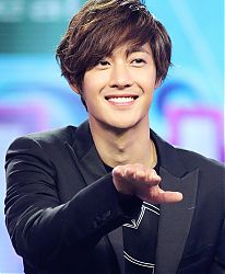 PORTRAI6698.jpg