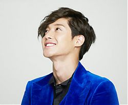 PORTRAIY023.jpg