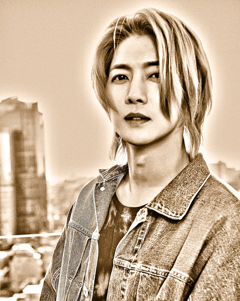 Kim_Hyun_Joong_FB_23-02-2021_-Behind_MIKSepia.jpg Kim_Hyun_Joong_FB_23-02-2021_-Behind_MIKSepia.jpg