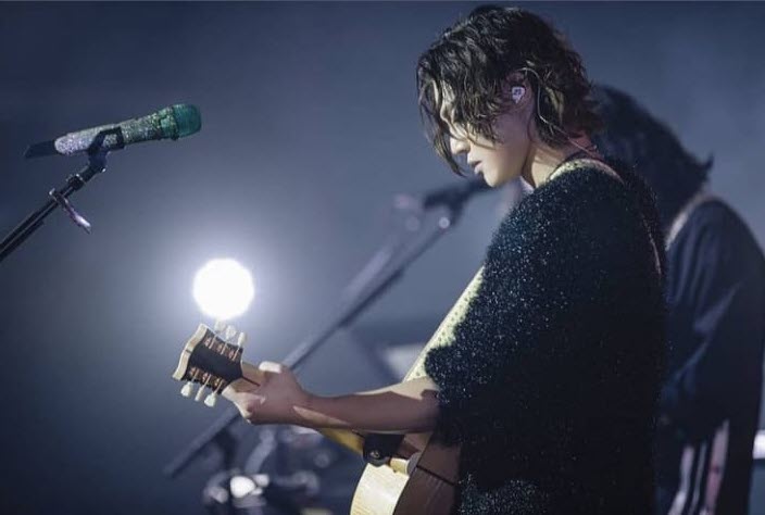 Mots-clés: 2021 Prism Time Concert - Gree Performance - Cr : KHJ Mots-clés: 2021 Prism Time Concert - Gree Performance - Cr : KHJ