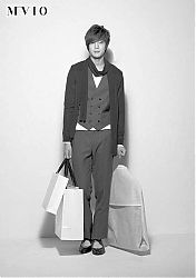 MVIO_FW09_collect.jpg