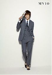 korea-kim-hyun-joong-001.jpg